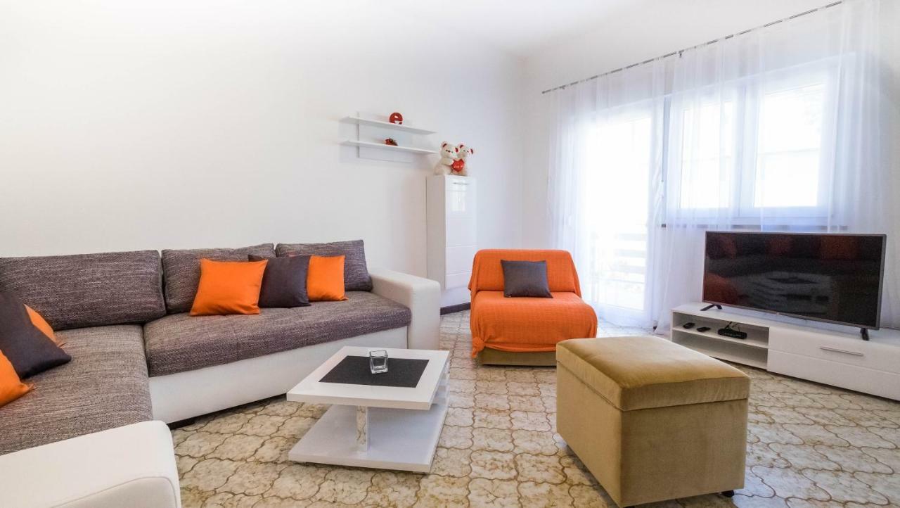 Apartment Ema Медулин Екстер'єр фото