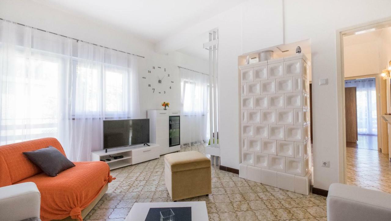 Apartment Ema Медулин Екстер'єр фото